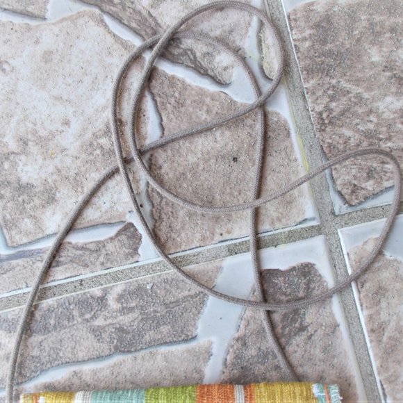 Handmade Oralba Colorful Fabric Crossbody Purse - Picture 8 of 8